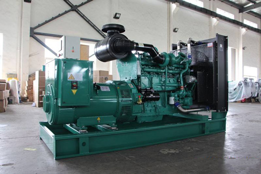 上高320kw康明斯柴油发电车出租组图片 上高320kw康明斯柴油发电车出租组图片